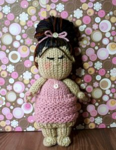 Loom Knit Cupcake dolls