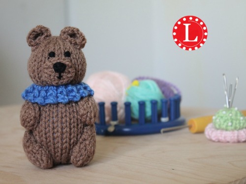 tiny knitted teddy bear pattern